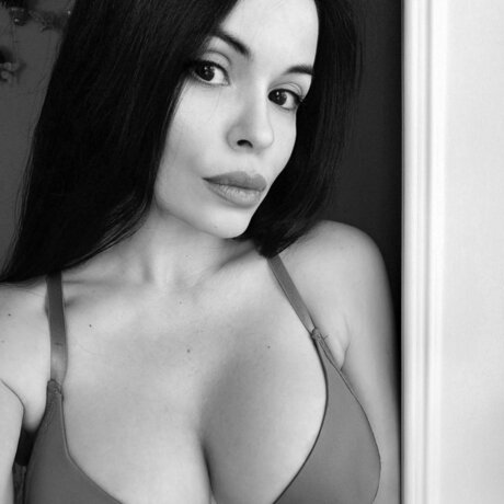 Nadya D erotic star gallery