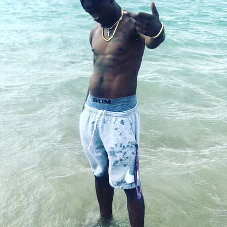 Noo RooM4Dummeez star beautiful images