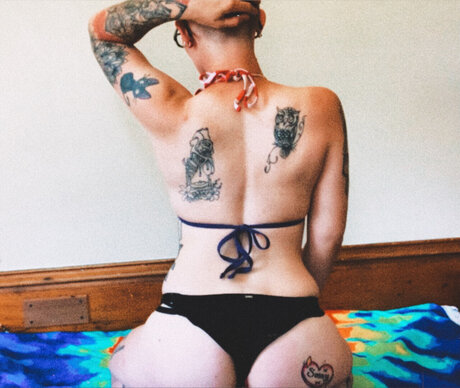 Endgamers pornstar naked pic