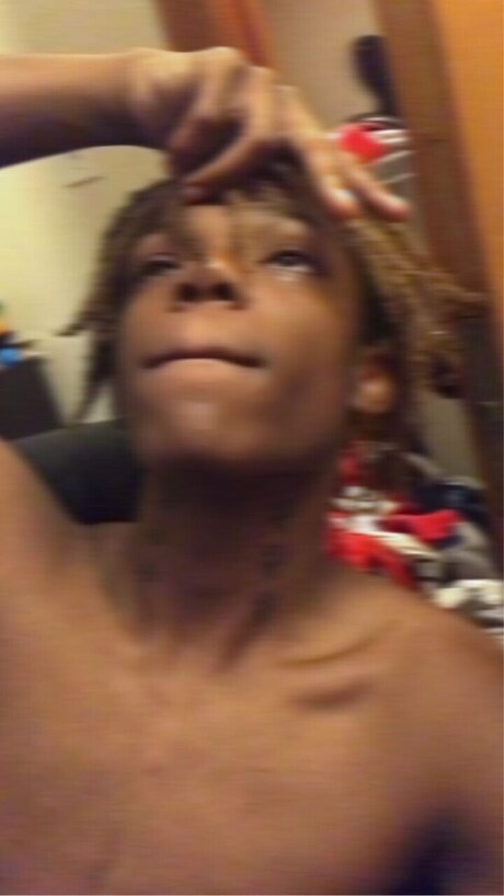 HerMajesty best star gallery