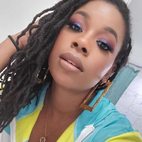 GourmetGoddess101 model perfect image