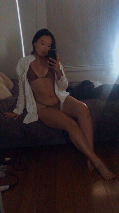 Twinkle toes_ model naked archive