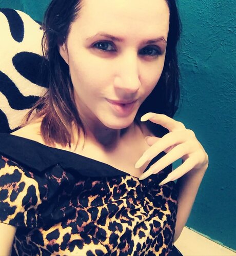 ClawsInUrSkin exclusive pornstar photos