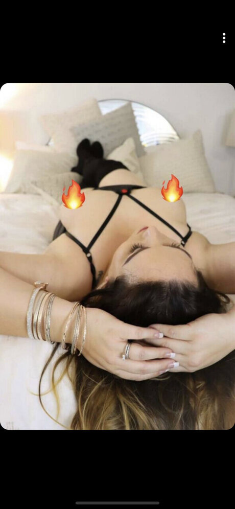 Miss Indemand2020 model beautiful pictures