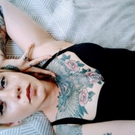 Empress Finley model high quality pic