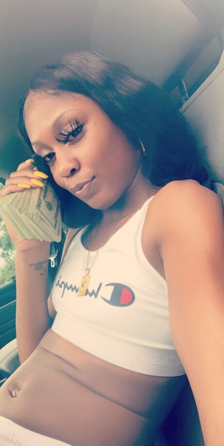 Skinnyyyyx hot star pics