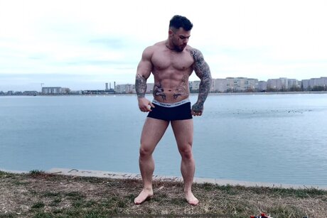 Martinez Fame nice star pictures