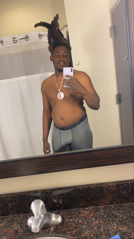 Ota Juice nude actress pic