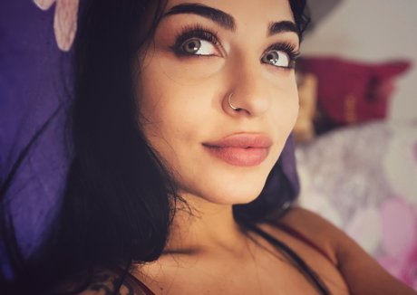 crewkaarina free pornstar picture