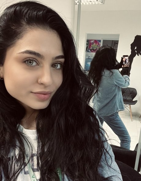 crewkaarina model beautiful galleries