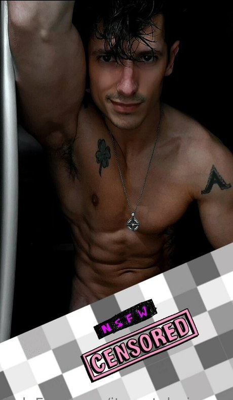 itsmetylerjames high quality actress galleries