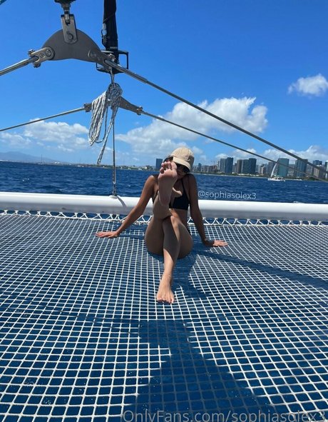 sophiasolex3 sexy star photo