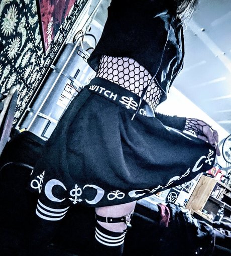 n somnium nude model gallery