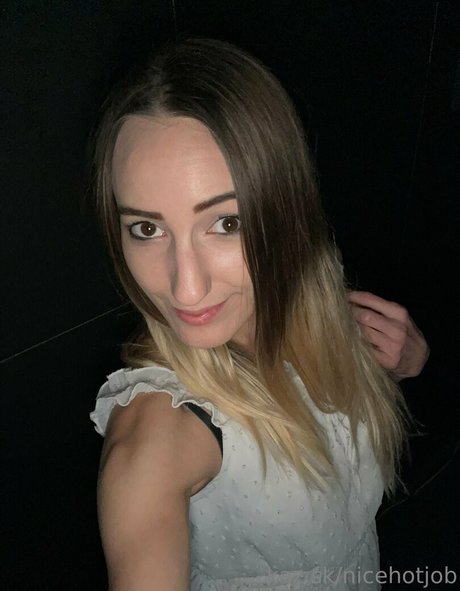 nicehotjob top model pictures