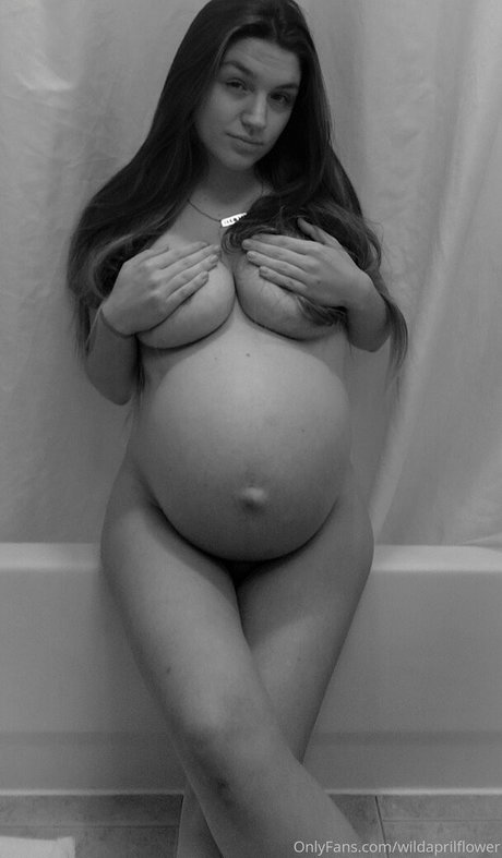 wildaprilflower high quality actress images