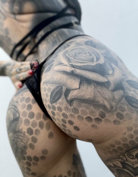 Bee Phillips best actress photos