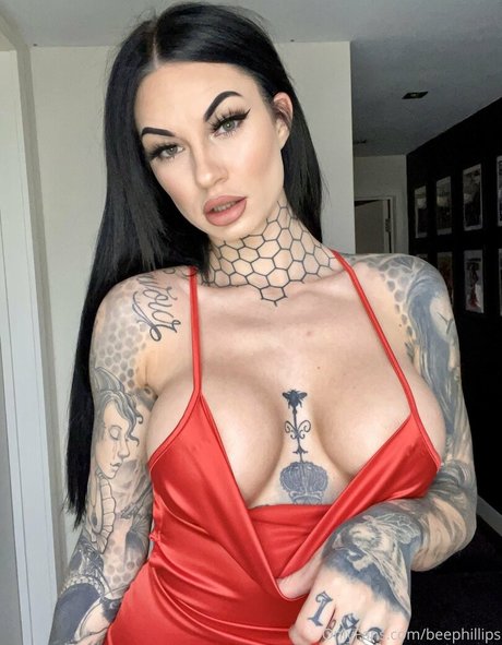 Bee Phillips star porn photo