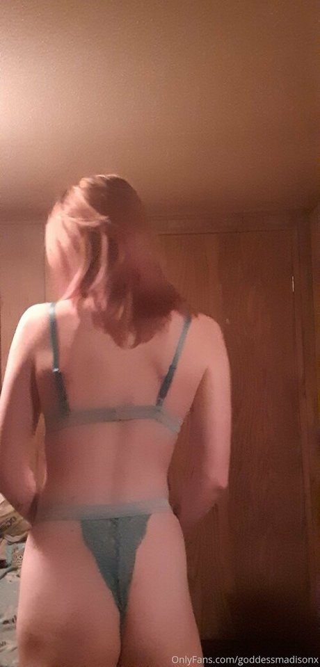 mommymaddii pornstar pretty image