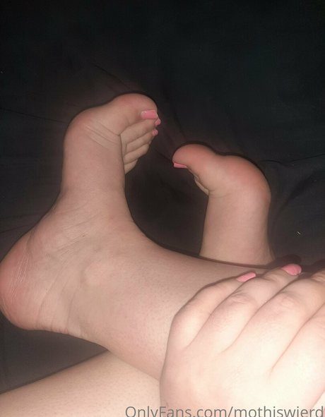 mothisweird xxx model pic