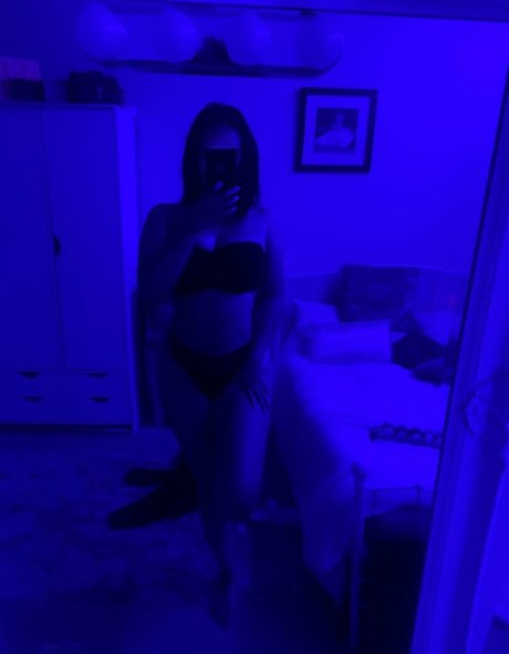 caitjxo model adult pictures