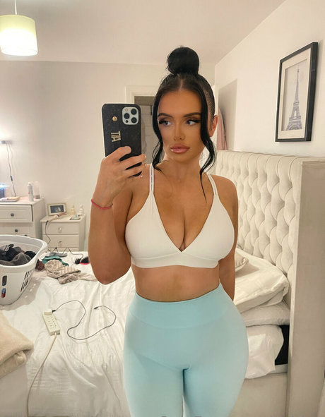 caitjxo beautiful actress images