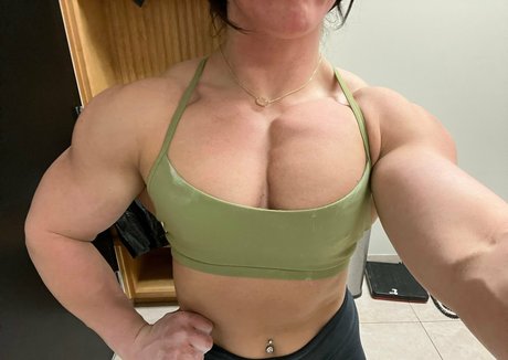 hunterhenderson sex model img