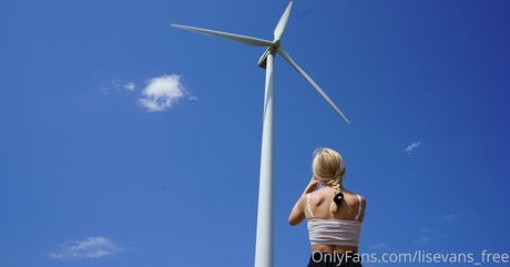 evans feet star nude image