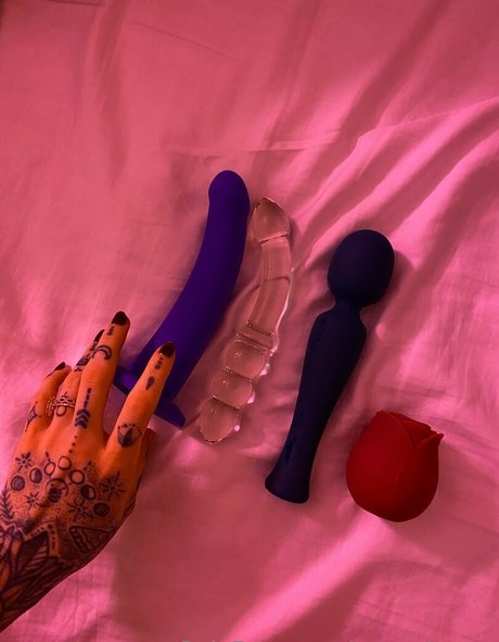 sora elowen exclusive actress image