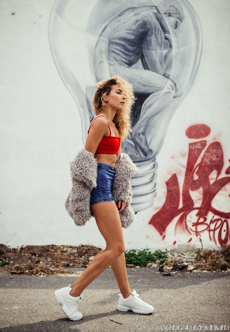 dancewithana sexy pornstar pics