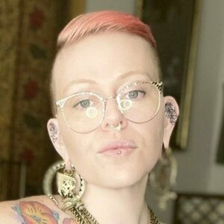 Firstratesoul star erotic photo