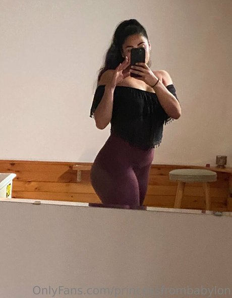 chubby teen onlyfans porn pic