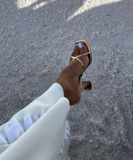 Amina Muaddi top model galleries