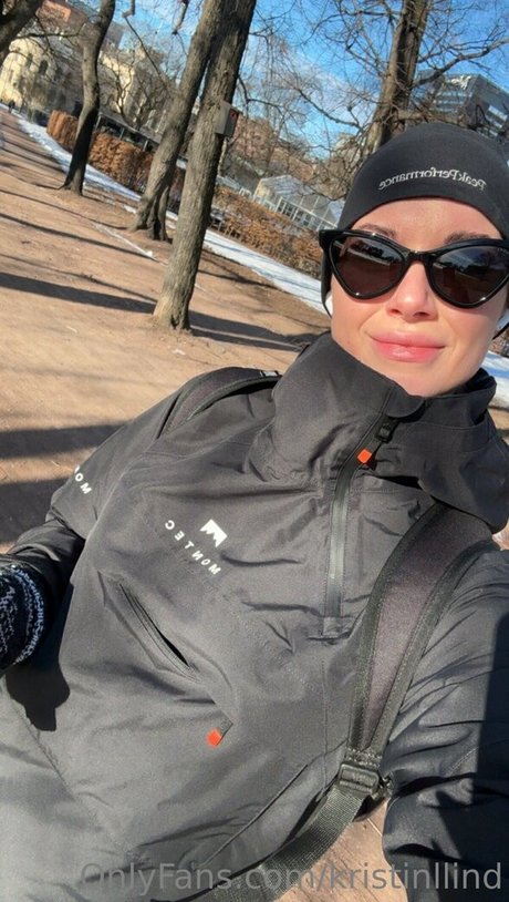 kristinllind erotic model image