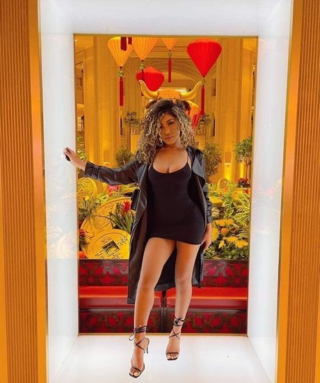 petite bbc onlyfans sexy xxx img