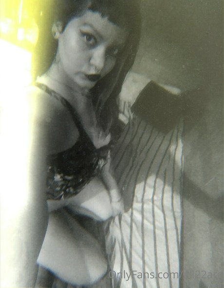 eli22arg star nude photos