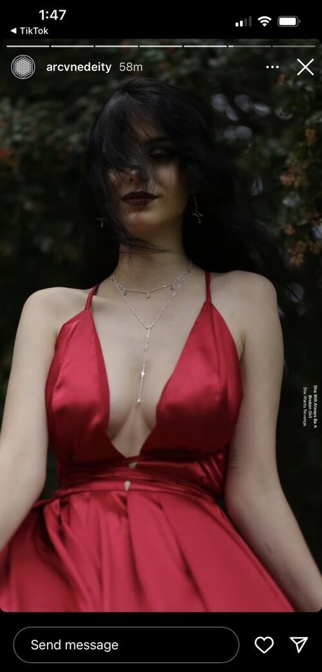 arcanedeity model nice pic