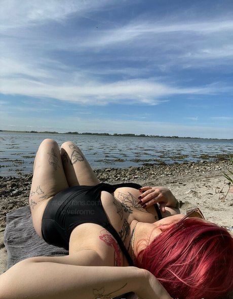 lovefromc nude pornstar gallery