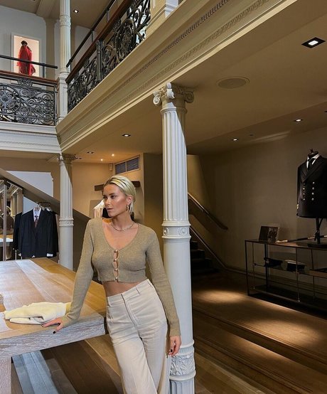 petite bbc onlyfans free sex gallery