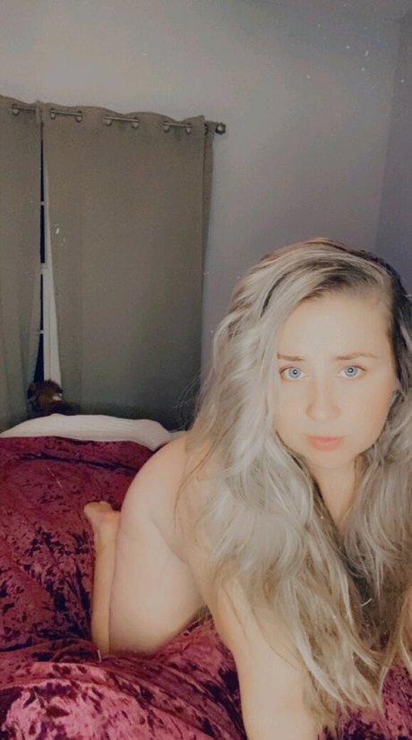 Txhoneybuns best actress pictures