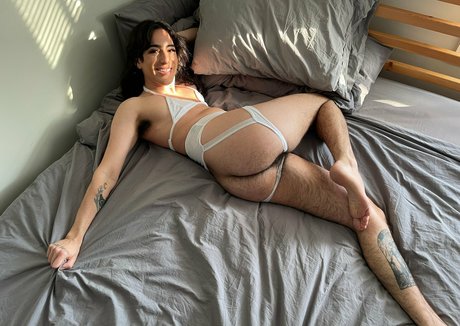 college student onlyfans beautiful pictures