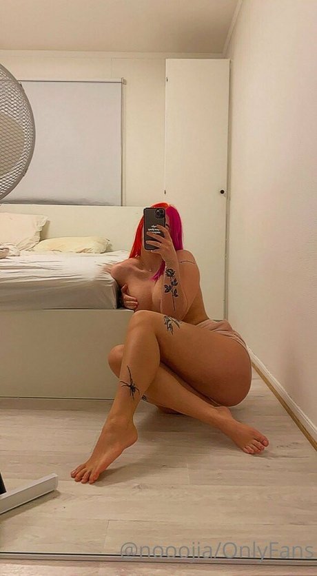 nooojia star naked img