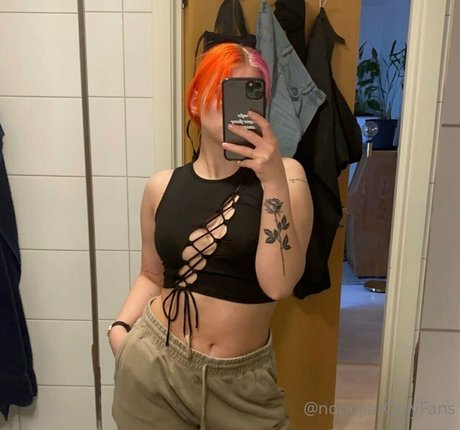 nooojia sex model photo