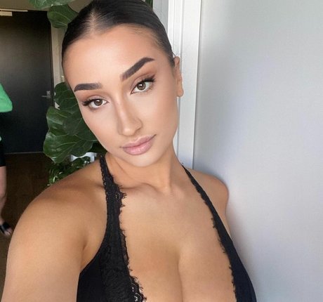 Carla Dior sex pornstar pics