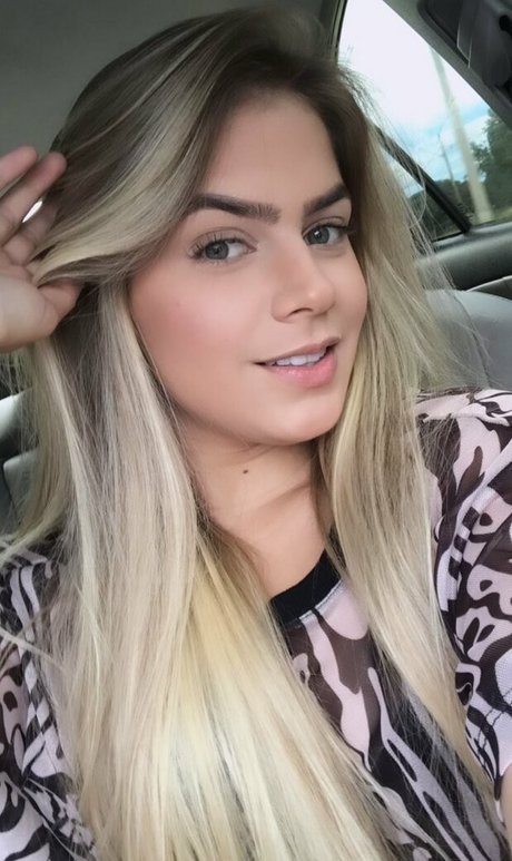 Heloisa Mota pornstar hot gallery