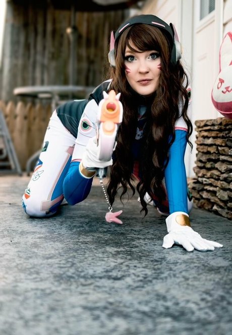 thewhitakersisters hot actress pic