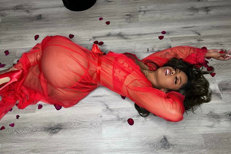 jessicaevedesu star naked images