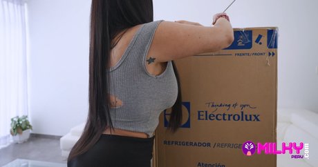 plug onlyfans pornographic images