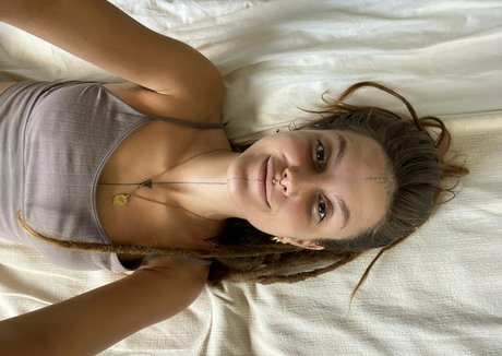 Kaligayatri model photo