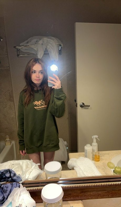 karsyngrayy pornographic star img