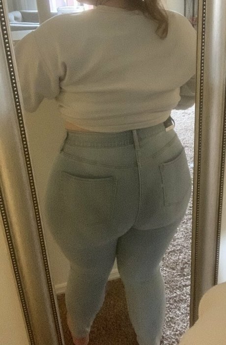 bratty britt420 Quick model image